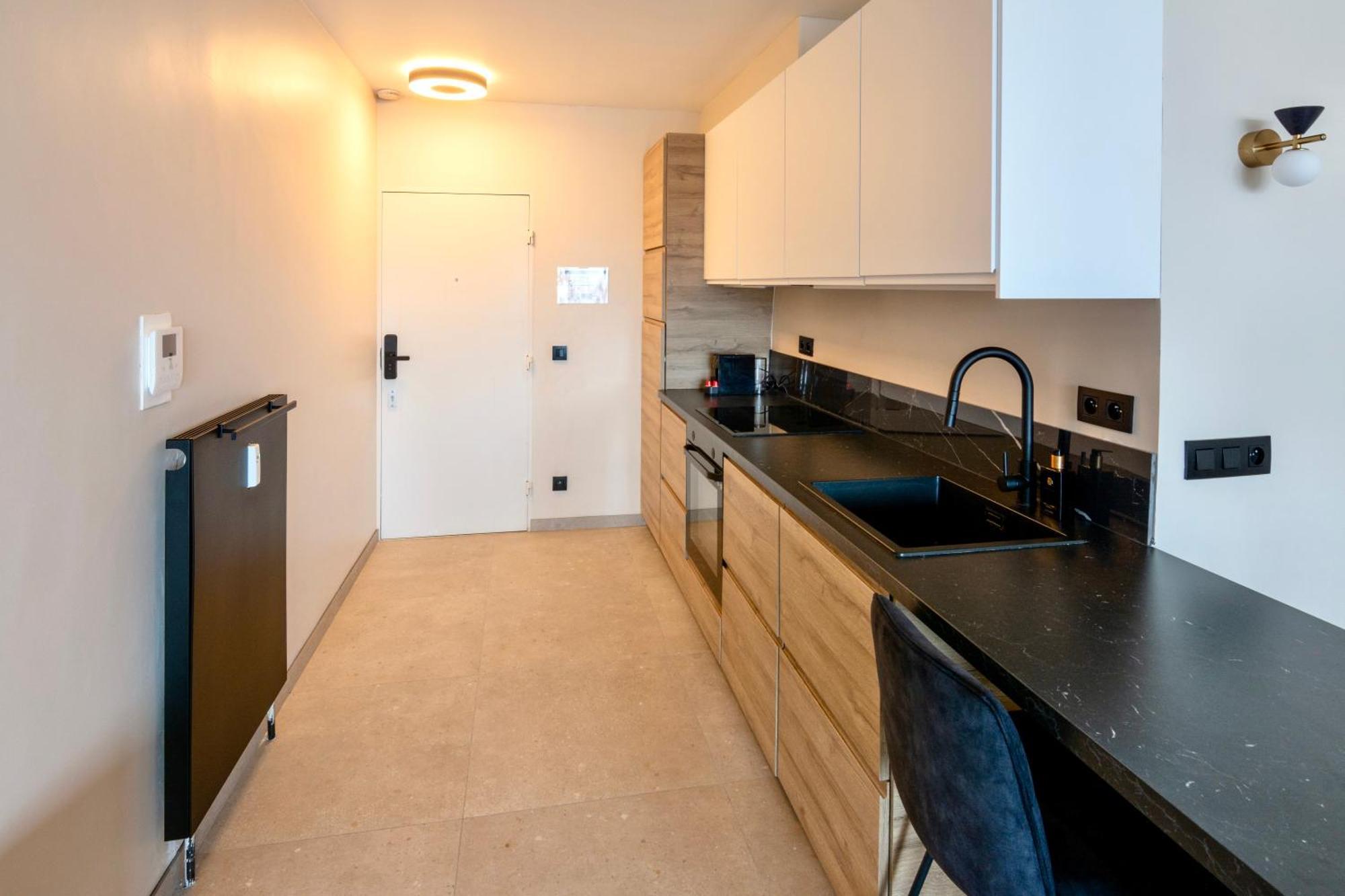 Studio By Aimee - 20M From The Beach & In City Centre! Oostende Bagian luar foto